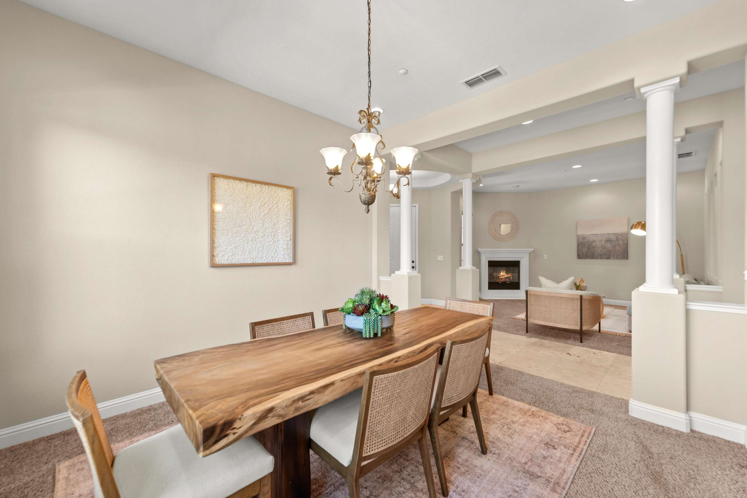 Dinning Room (17)