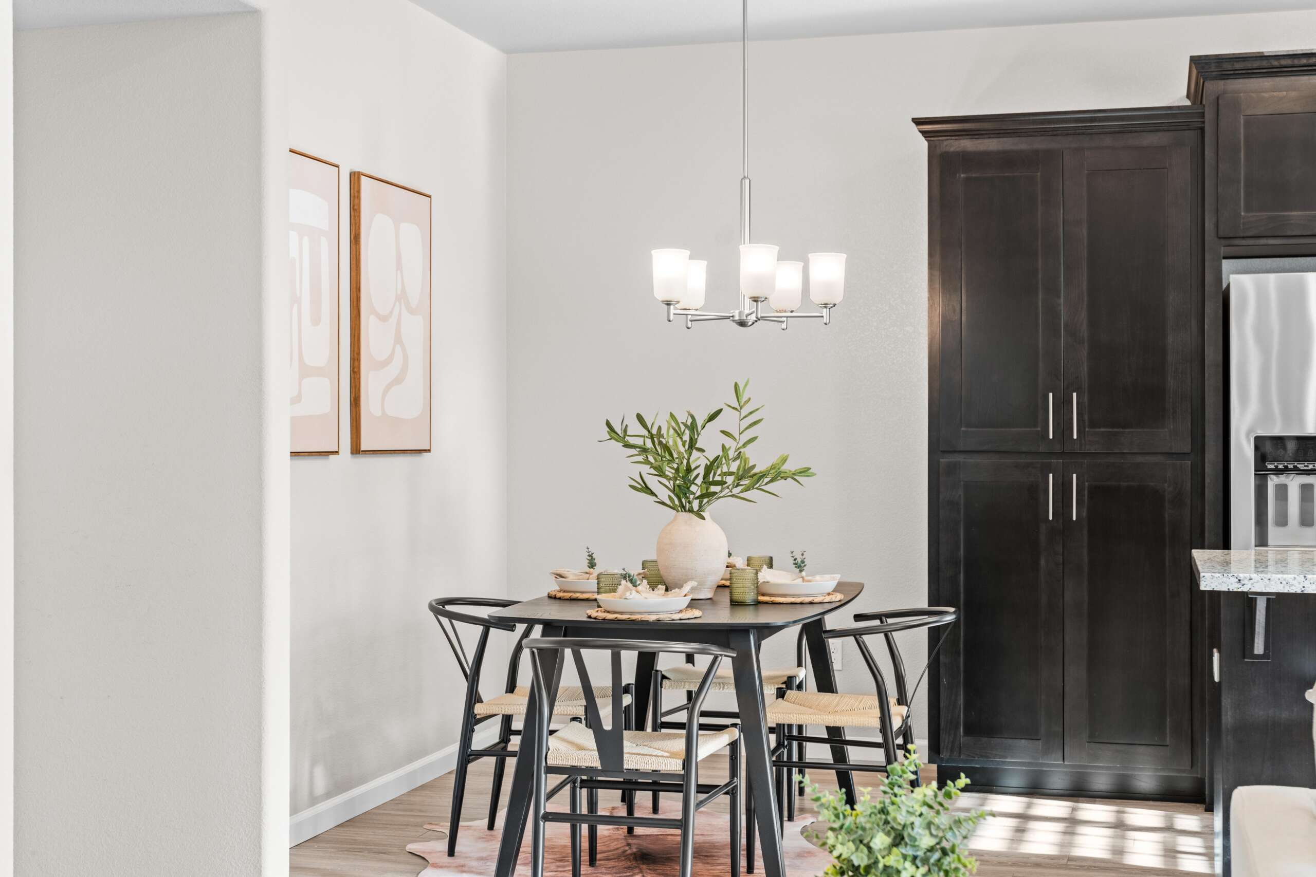Dinning Room (2)